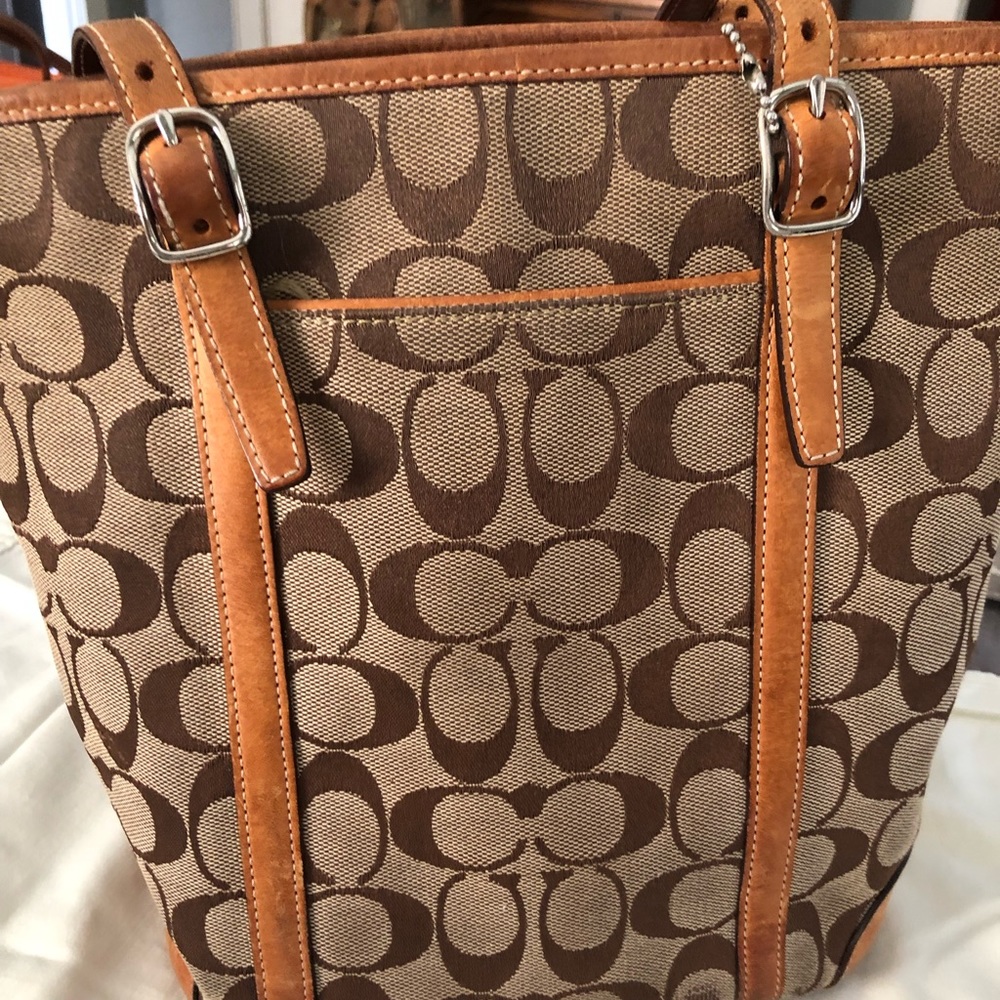 Coach purse